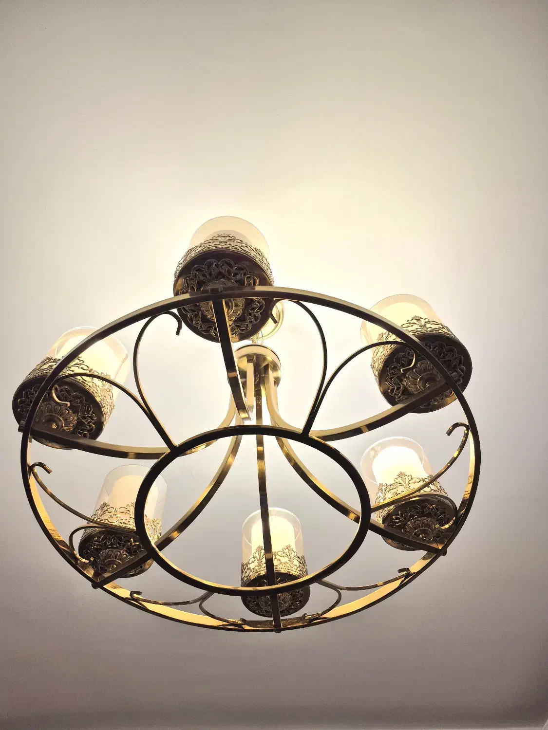 لوستر|لوستر و چراغ آویز|کرج, کوی مدرس|دیوار