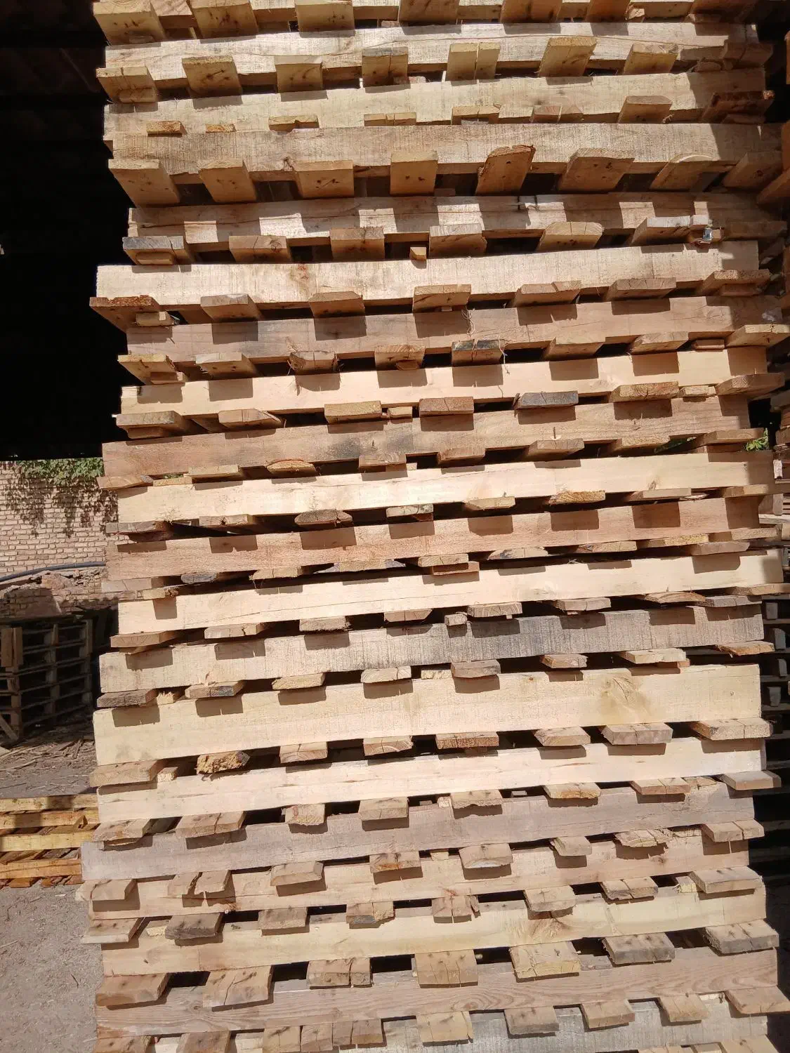 خرید وفروش انواع پالت|عمده‌فروشی|شیراز, کیان آباد|دیوار