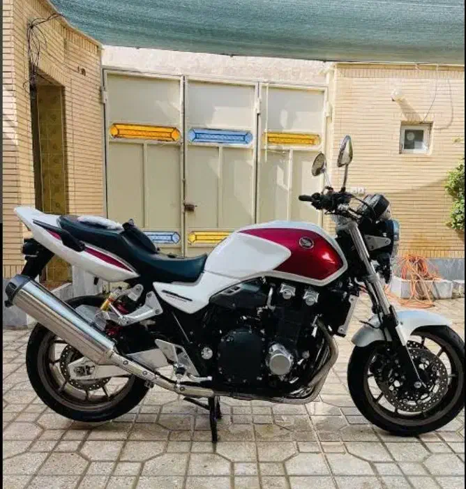 cb1300عروسک|موتورسیکلت|بندرعباس, |دیوار
