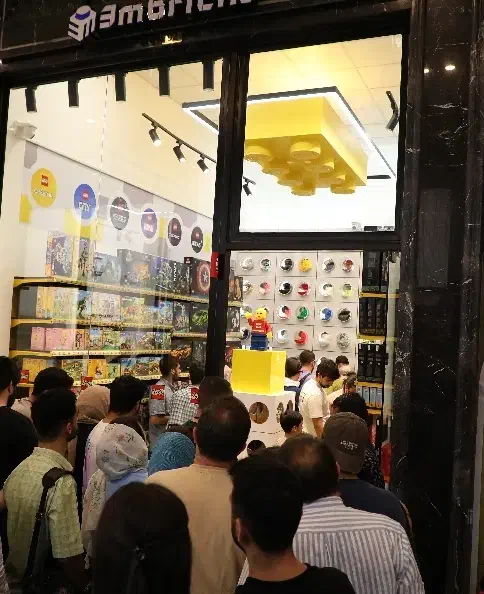 استخدام کارمند/فروشنده لگو شاپ|استخدام خدمات فروشگاه و رستوران|تهران, حسینآباد|دیوار