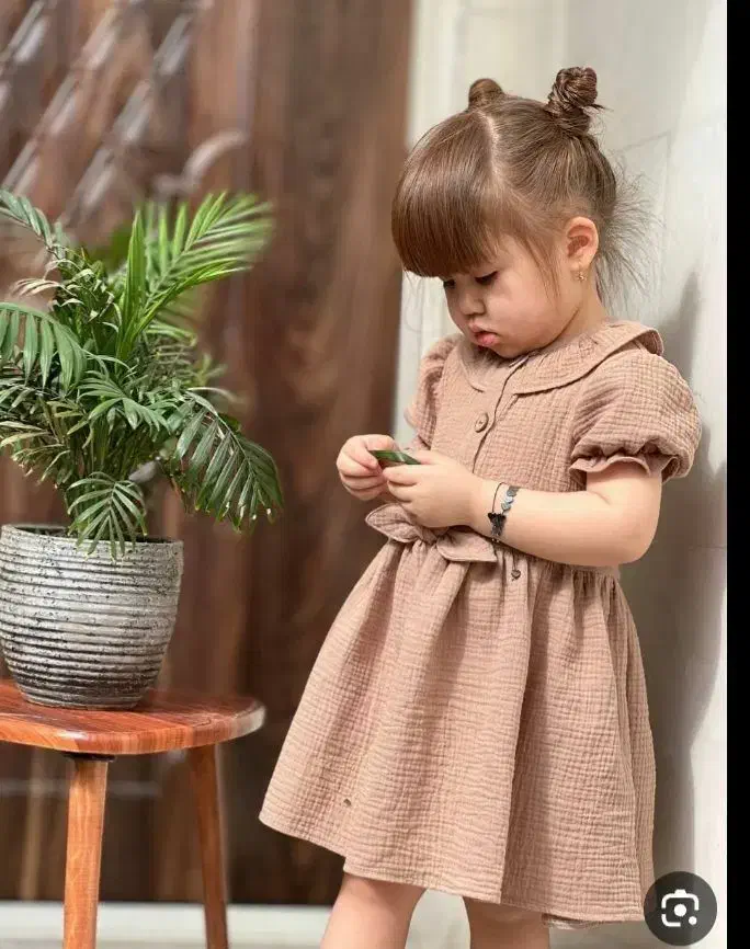 خیاطی نخ و سوزن|لباس|زرند, |دیوار