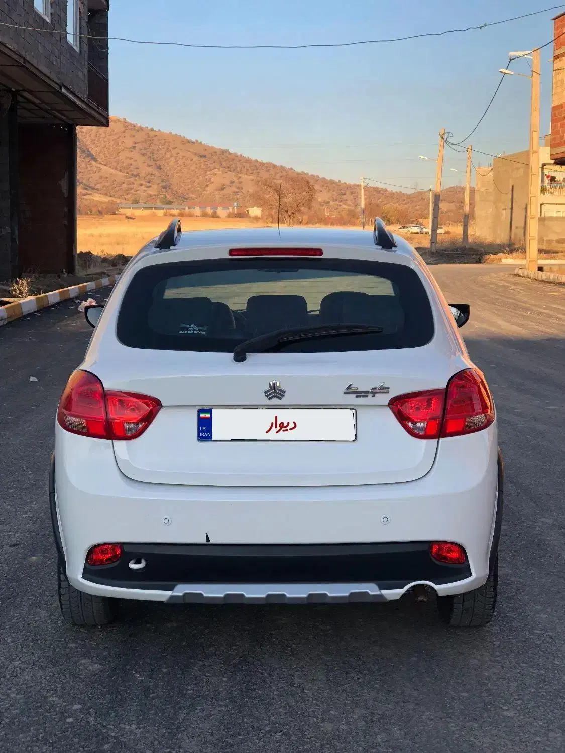 فروش کوئیک خشک|خودرو سواری و وانت|سنندج, |دیوار