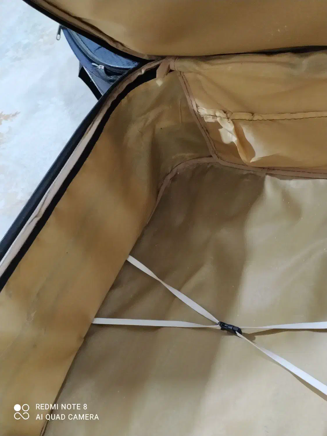 چمدان برزنتی|کیف، کفش، کمربند|پرند, فاز ۵|دیوار