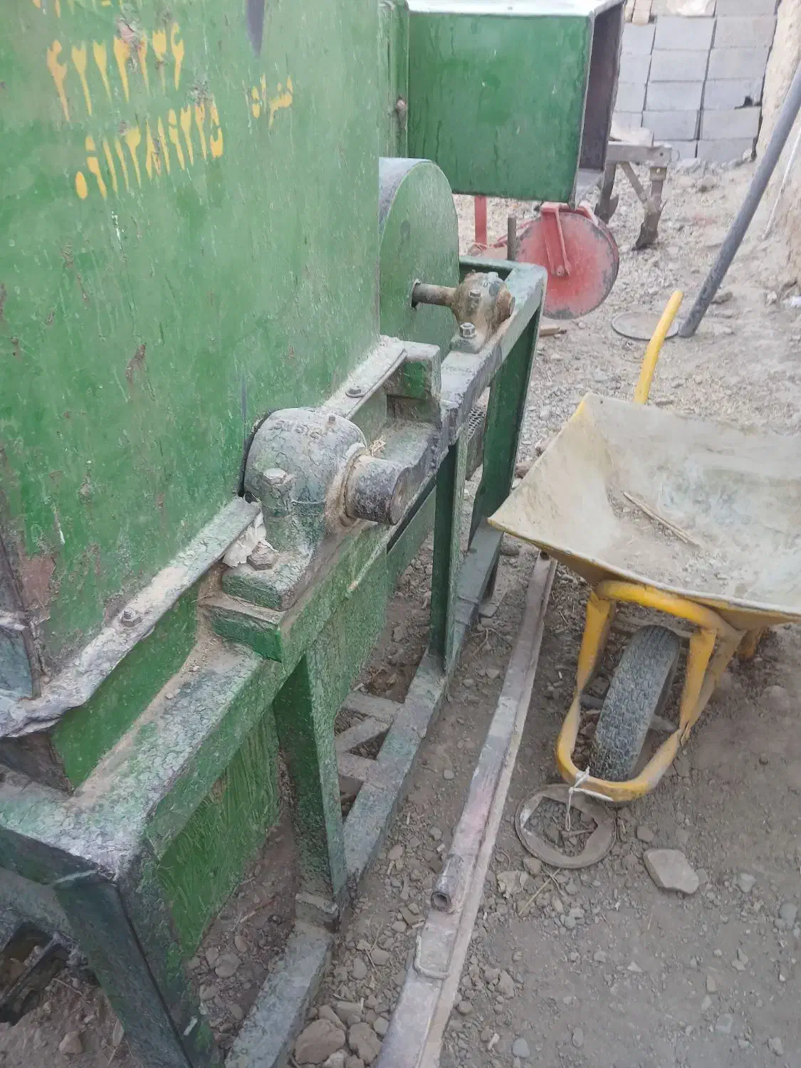 یک دستگاه نخودکوب سالم آماده به کار|ماشین‌آلات صنعتی|سردرود, |دیوار