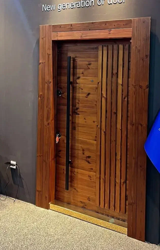 درب ضد سرقت مدرن کرکره برقی،جک،درب اتوماتیک کدM205|مصالح و تجهیزات ساختمان|چمستان, |دیوار