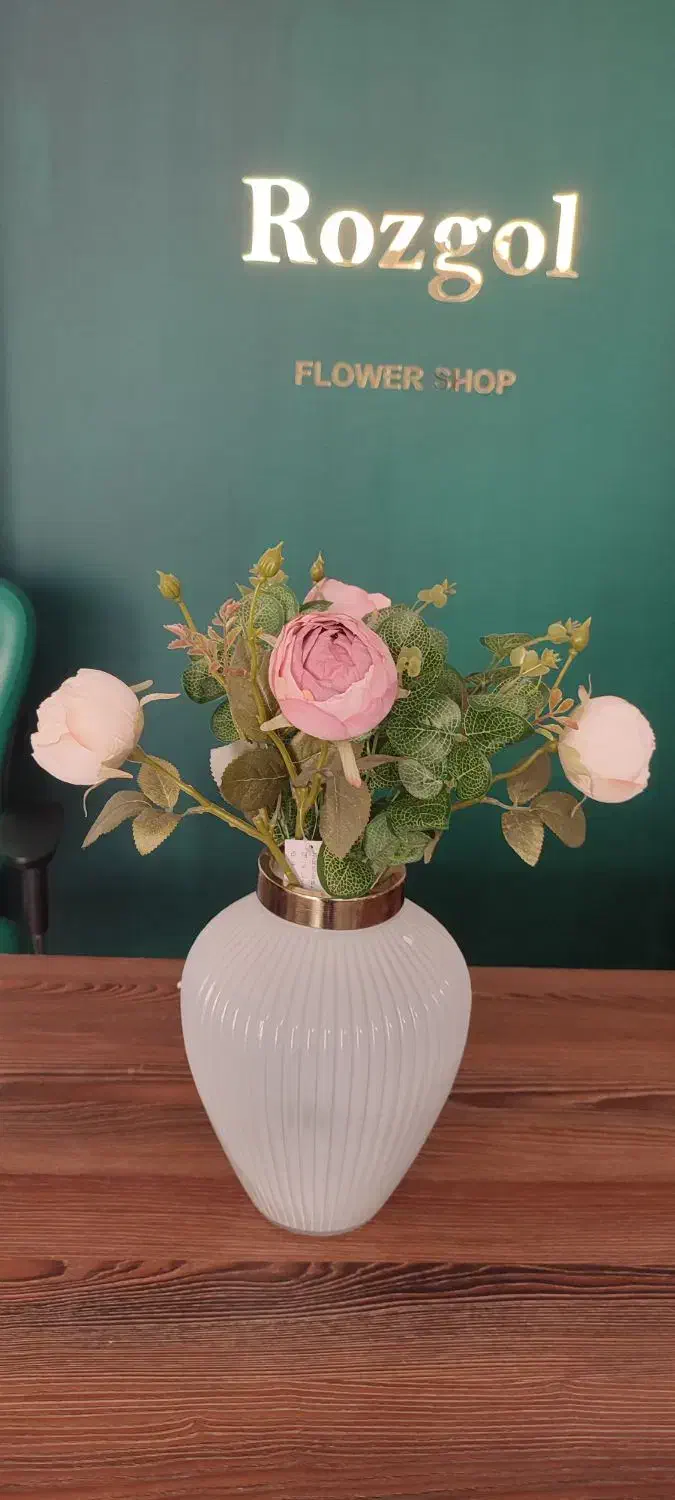 گل و گلدان|صنایع دستی و سایر لوازم تزئینی|نیشابور, شهرک ولیعصر|دیوار