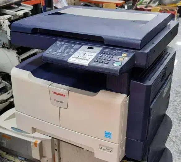 دستگاه کپی  توشیبا  ۱۸۱|پرینتر، اسکنر، کپی، فکس|زابل, |دیوار