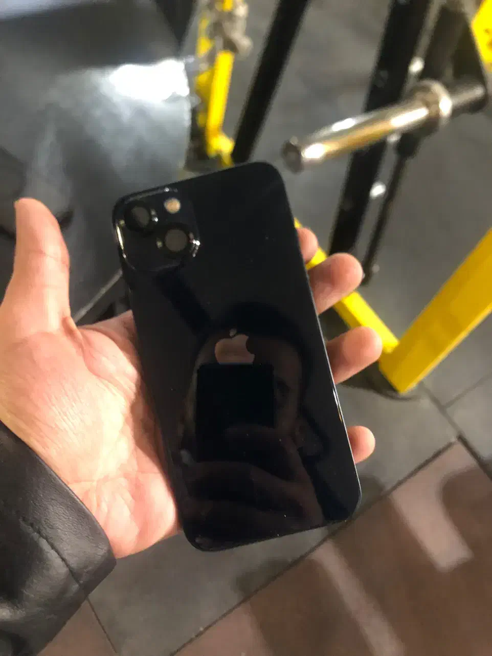 ایفون ۱۳ نرمال|موبایل|مشهد, وکیل‌آباد|دیوار