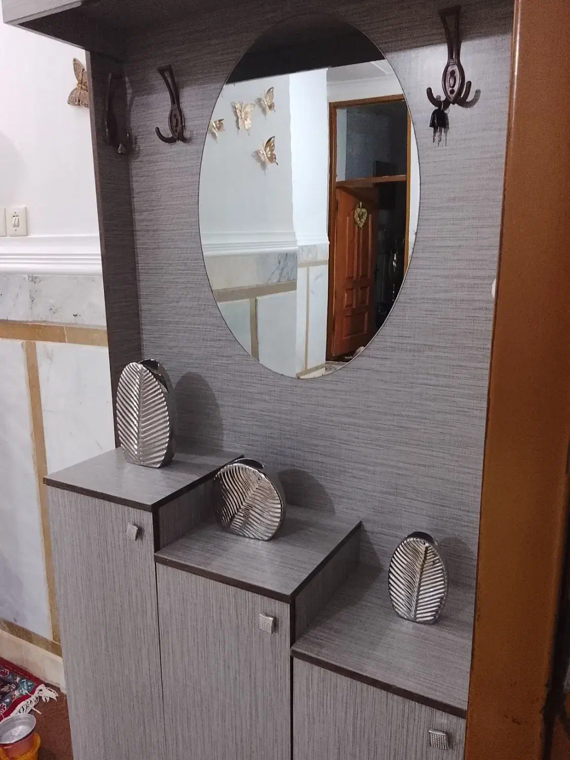 جاکفشی سه تیکه و آینه دار|جاکفشی، کمد، دراور|سراوان, |دیوار