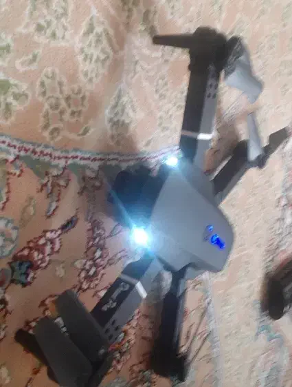 کوادکوپتر دوربین دار|دوربین عکاسی و فیلم‌برداری|برخوار, |دیوار