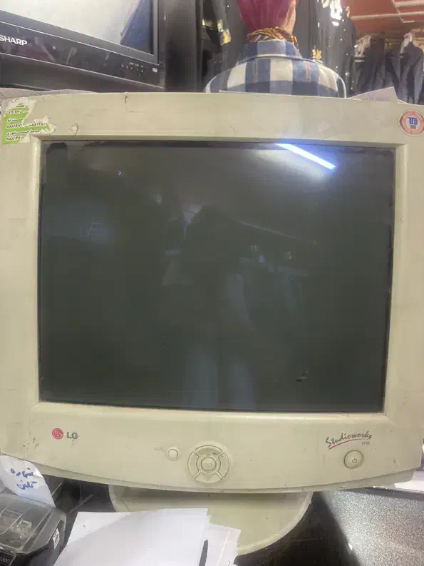 مانیتور ال جی|قطعات و لوازم جانبی رایانه|اصفهان, سعادت‌آباد|دیوار