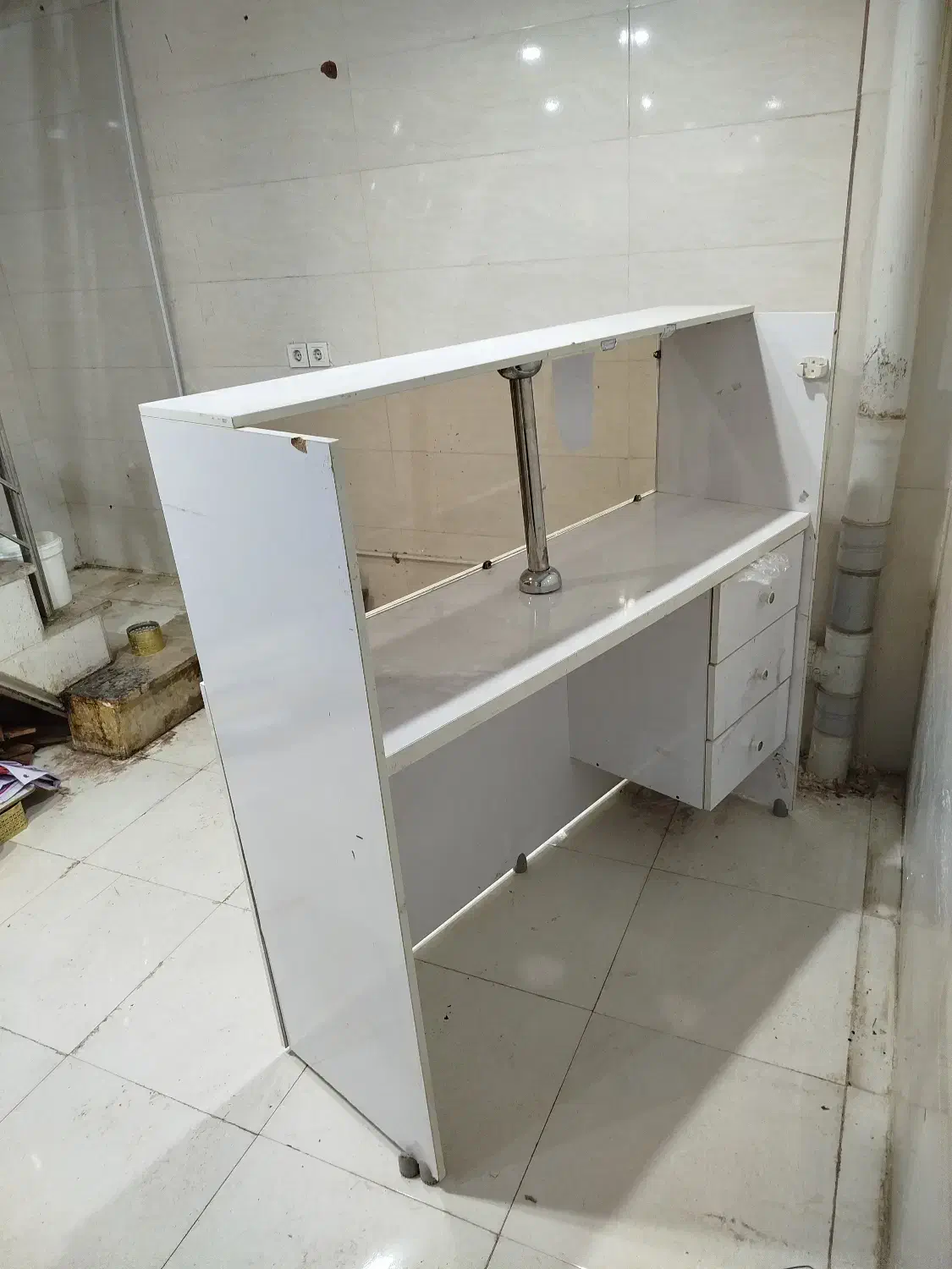 میز دخل 3کشو|دفتر کار|اهواز, کوی آغاجاری|دیوار