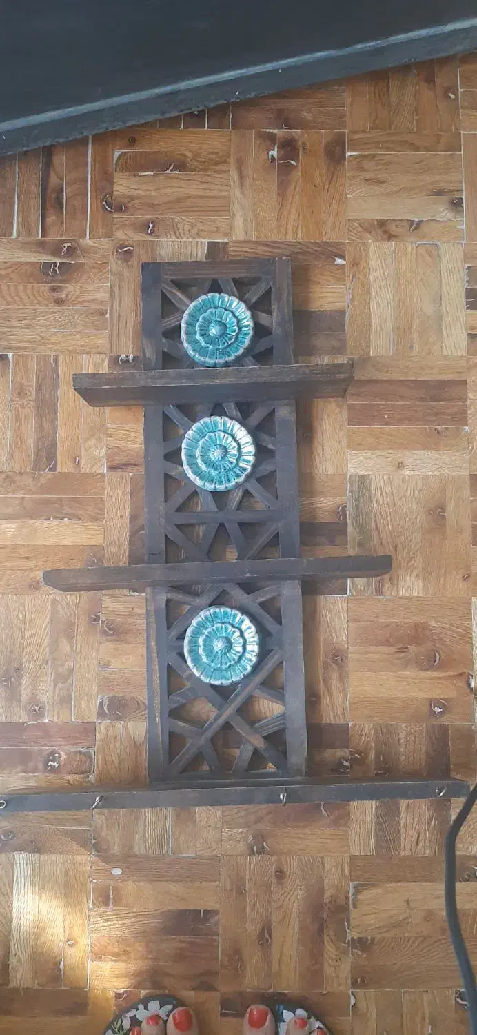 شلف دیوار کوب تماما چوب|کتابخانه، شلف، قفسه‌های دیواری|تهران, شهرک بوعلی|دیوار