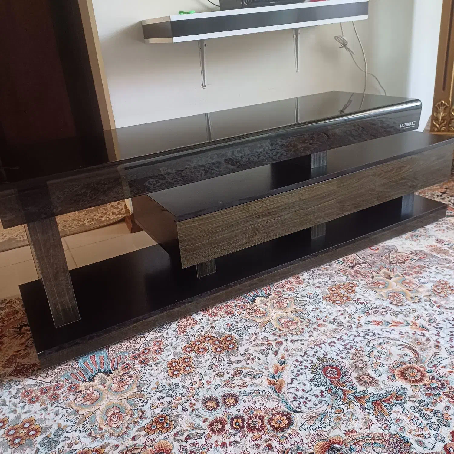 میز تلویزیون|میز تلویزیون|فولادشهر, C2|دیوار