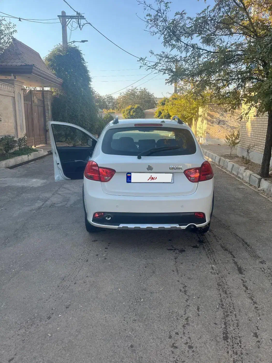 کوییک ۱۴۰۰|خودرو سواری و وانت|هشتگرد, شهرک بعثت|دیوار