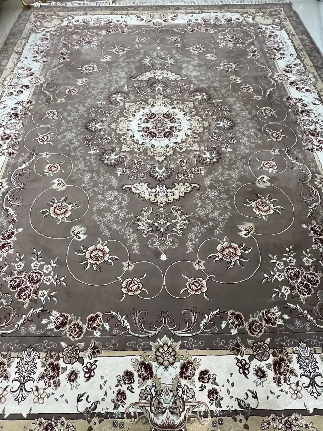 یدونه فرش ۱۲ متری ۶تا پشتی ،۲تا کناره|فرش|مشهد, آزادشهر|دیوار