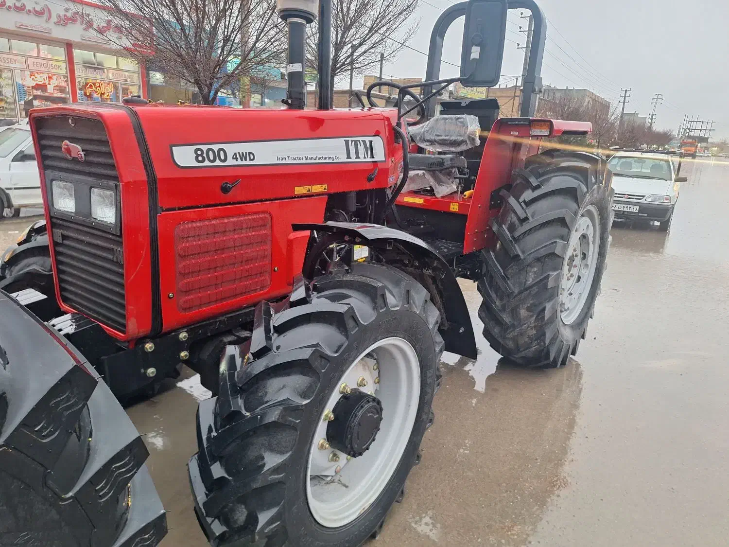 تراکتور 800 جفت خشک|خودرو سنگین|قزوین, |دیوار