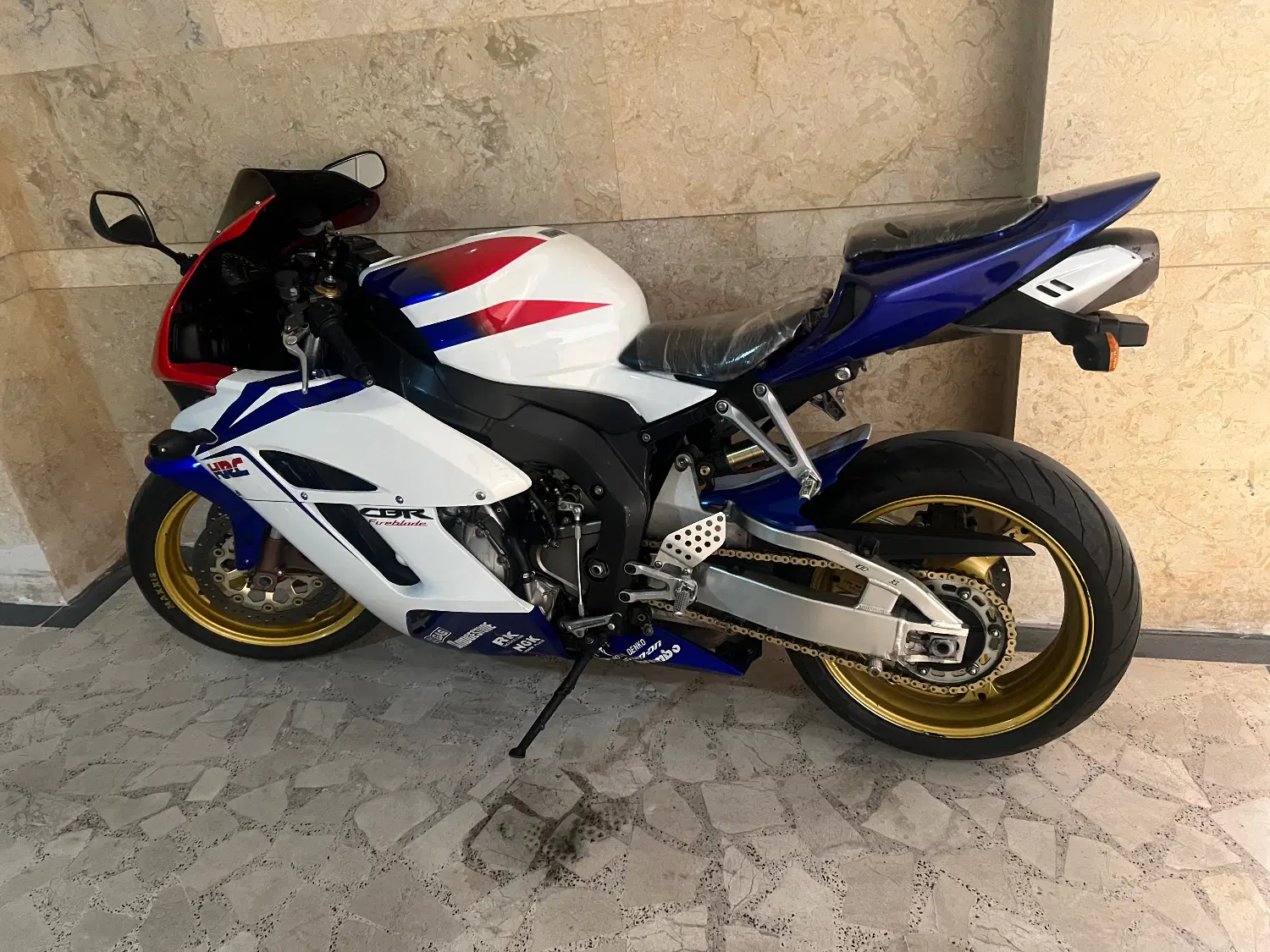 موتور سنگین cbr1000|موتورسیکلت|کرج, فاز ۱ مهرشهر|دیوار