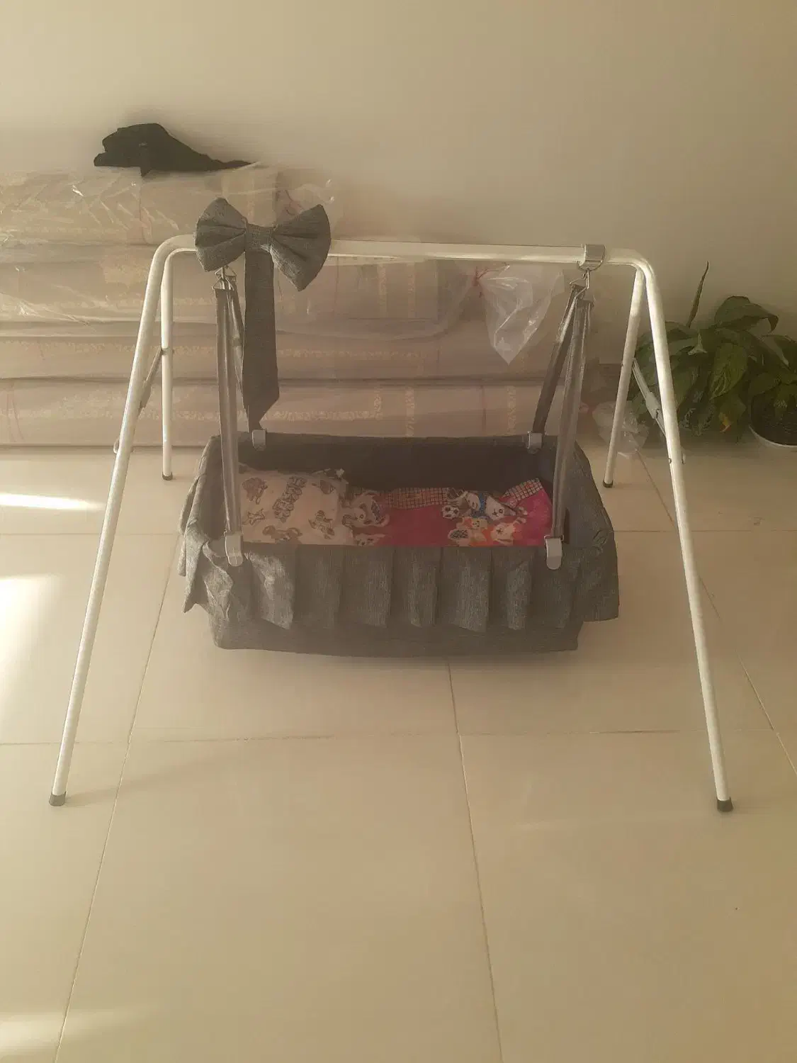 گهواره بچه|اسباب و اثاث بچه|کرمانشاه, |دیوار