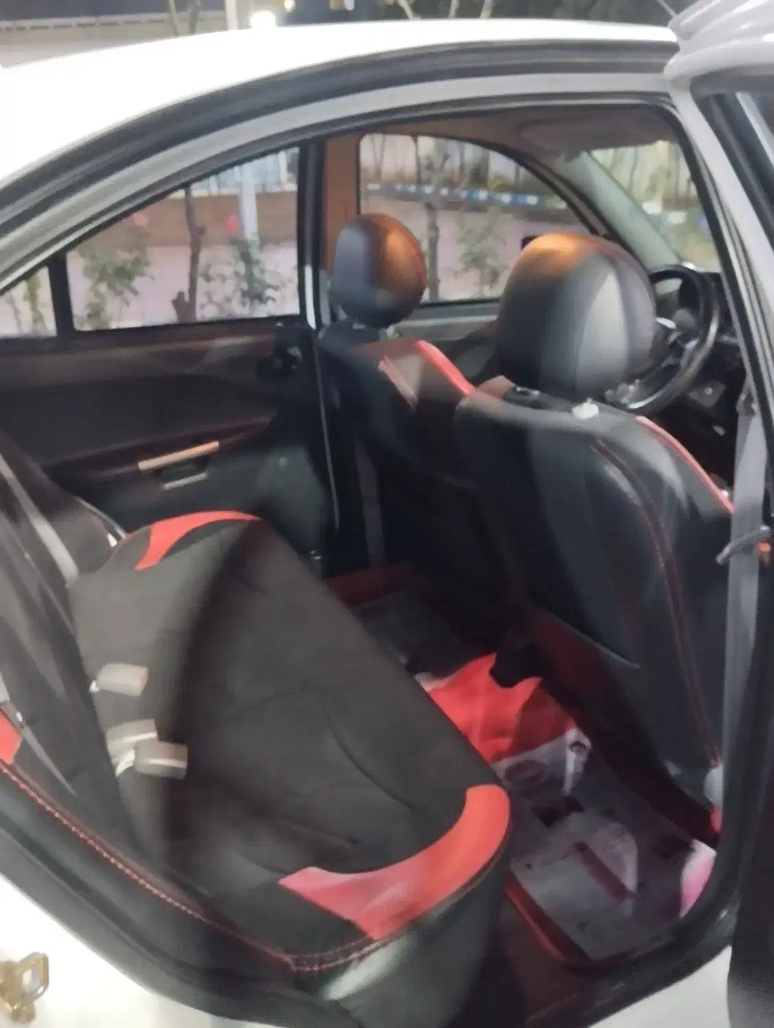 ساینا مدل۱۴۰ برج ۱۲سالم وبی رنگ|خودرو سواری و وانت|ساری, |دیوار