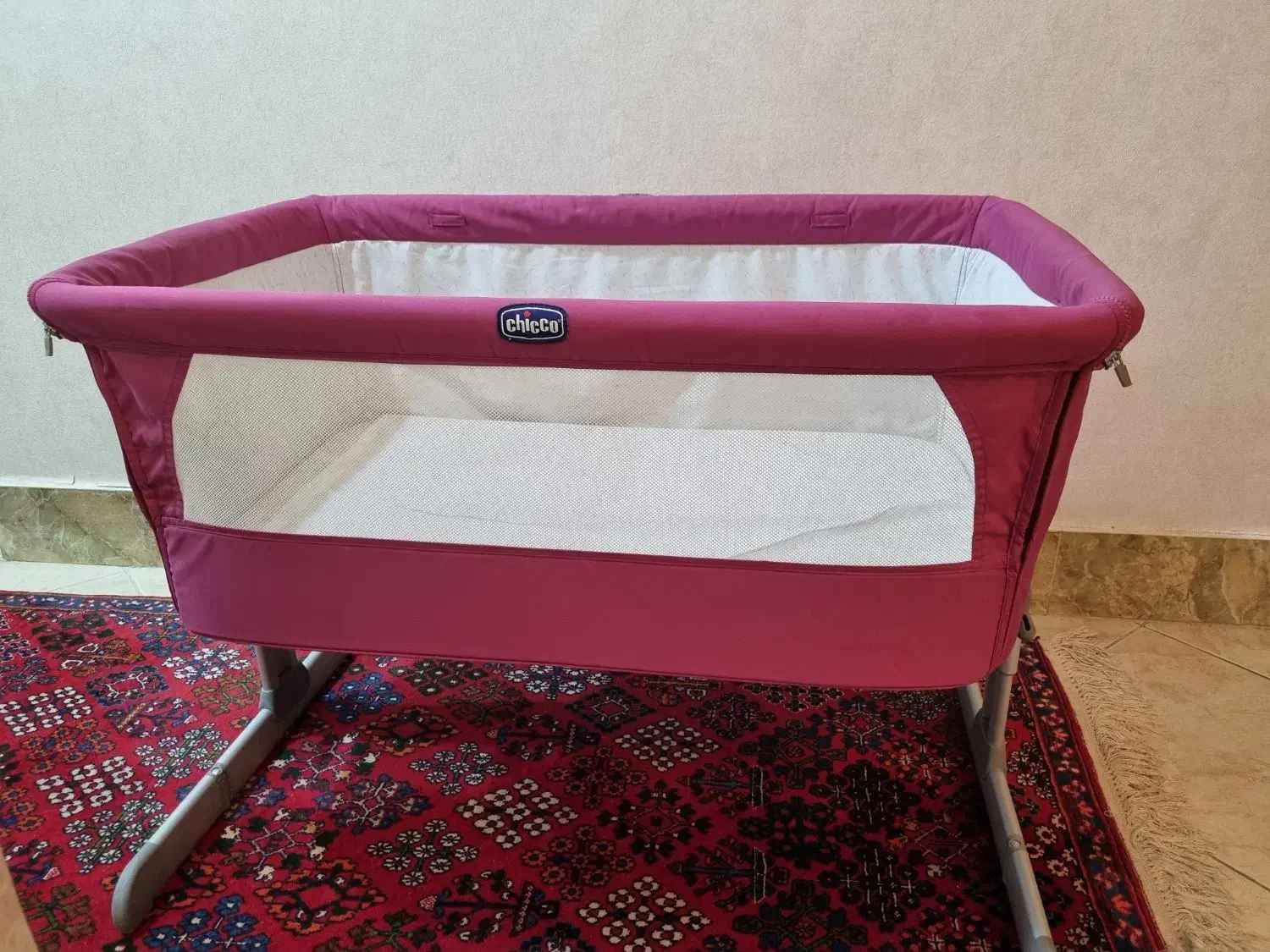 تخت کنار مادر|تخت و صندلی بچه|اصفهان, الهیه|دیوار