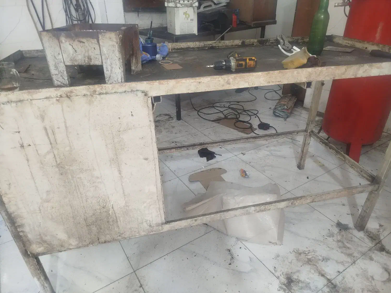 میزکازی|ابزارآلات|تبریز, |دیوار