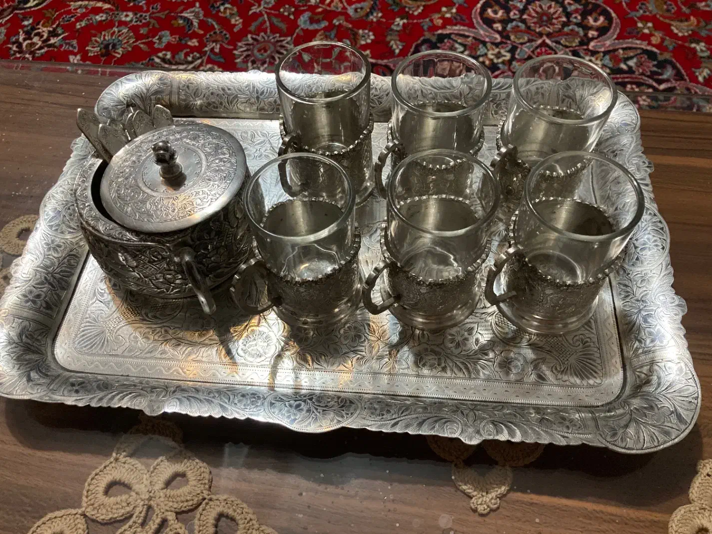 ست چایی خوری اصفحان تمام نقره ۸۴ عیار|کلکسیون اشیاء عتیقه|مشهد, شهید فرامرز عباسی|دیوار