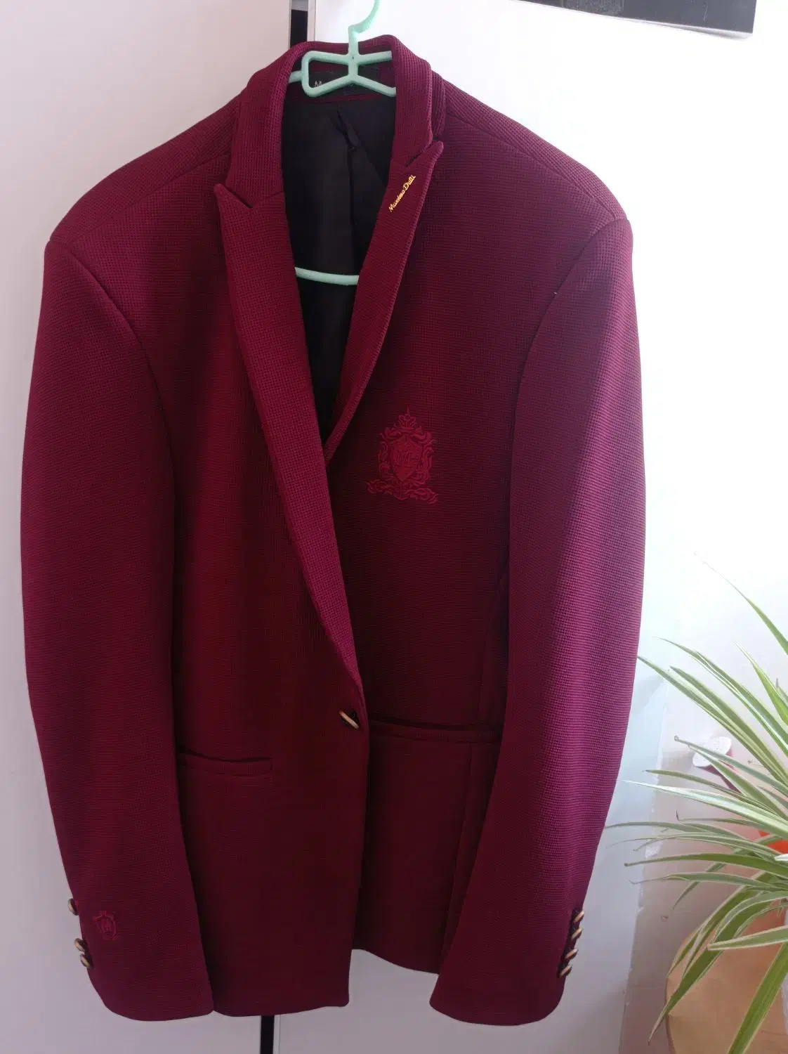 کت تک درحد نو|لباس|پرند, فاز ۴|دیوار