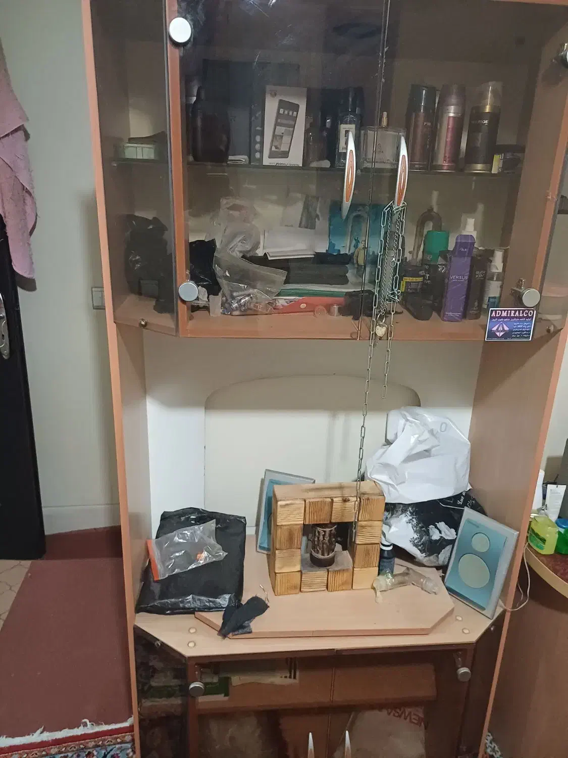 ویترین و زیر تلویزیون|میز تلویزیون|شاهینشهر, شهرک مطهری|دیوار