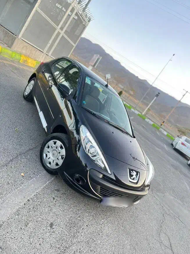 ۲۰۷ سقف فلز مدل۴۰۳|خودرو سواری و وانت|بیرجند, |دیوار