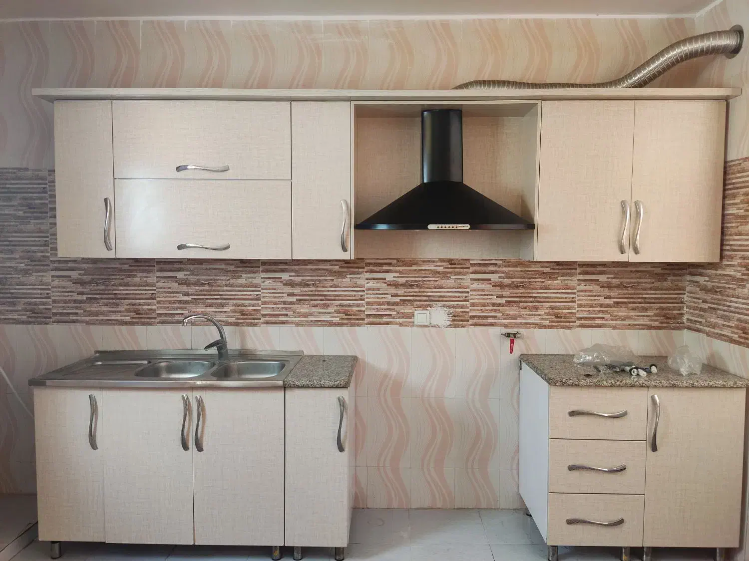 فروش کابینت mdf + سینک + هود|مصالح و تجهیزات ساختمان|جهرم, |دیوار