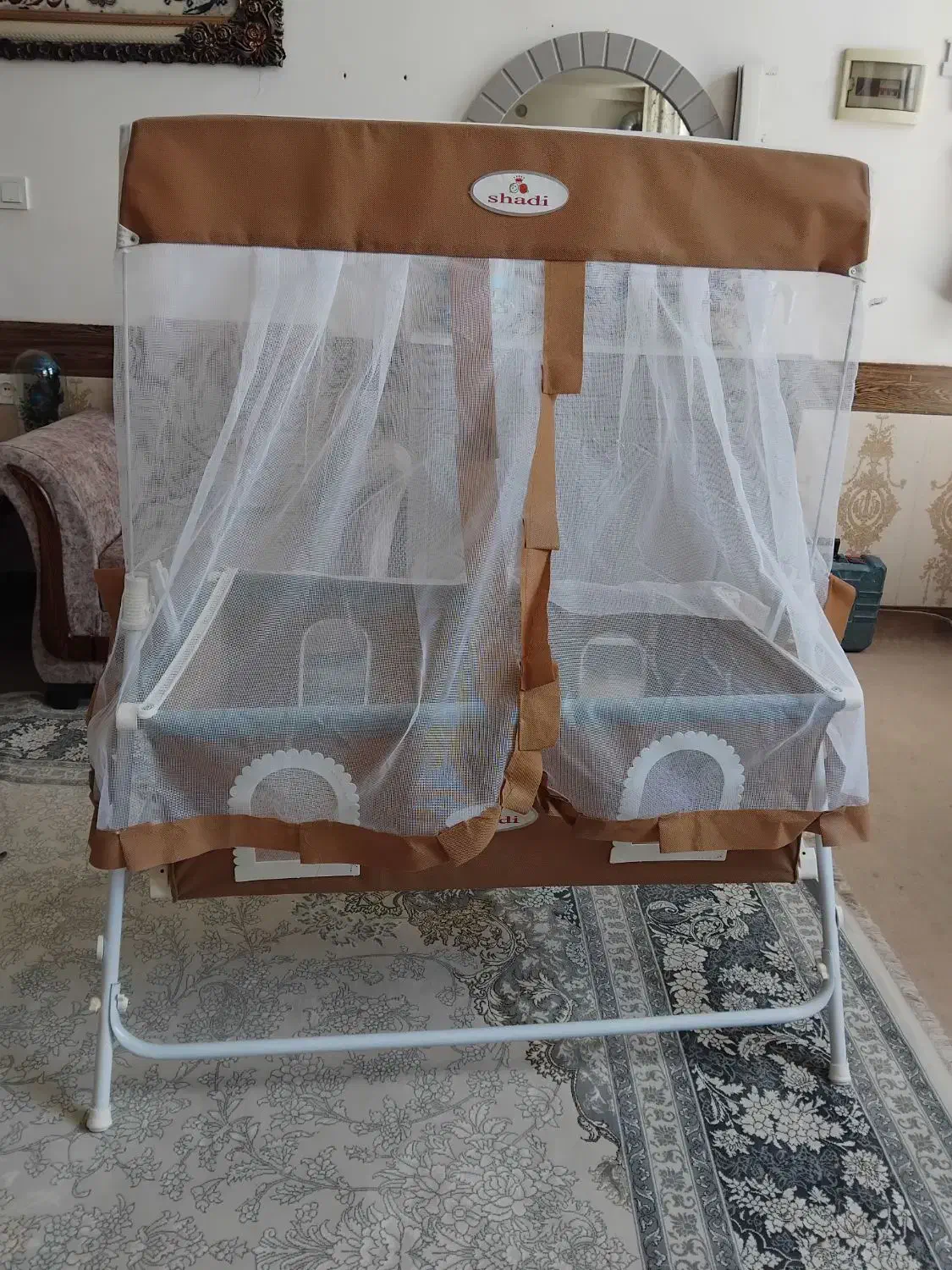 گهواره نو نو|تخت و صندلی بچه|شیروان (خراسان), |دیوار