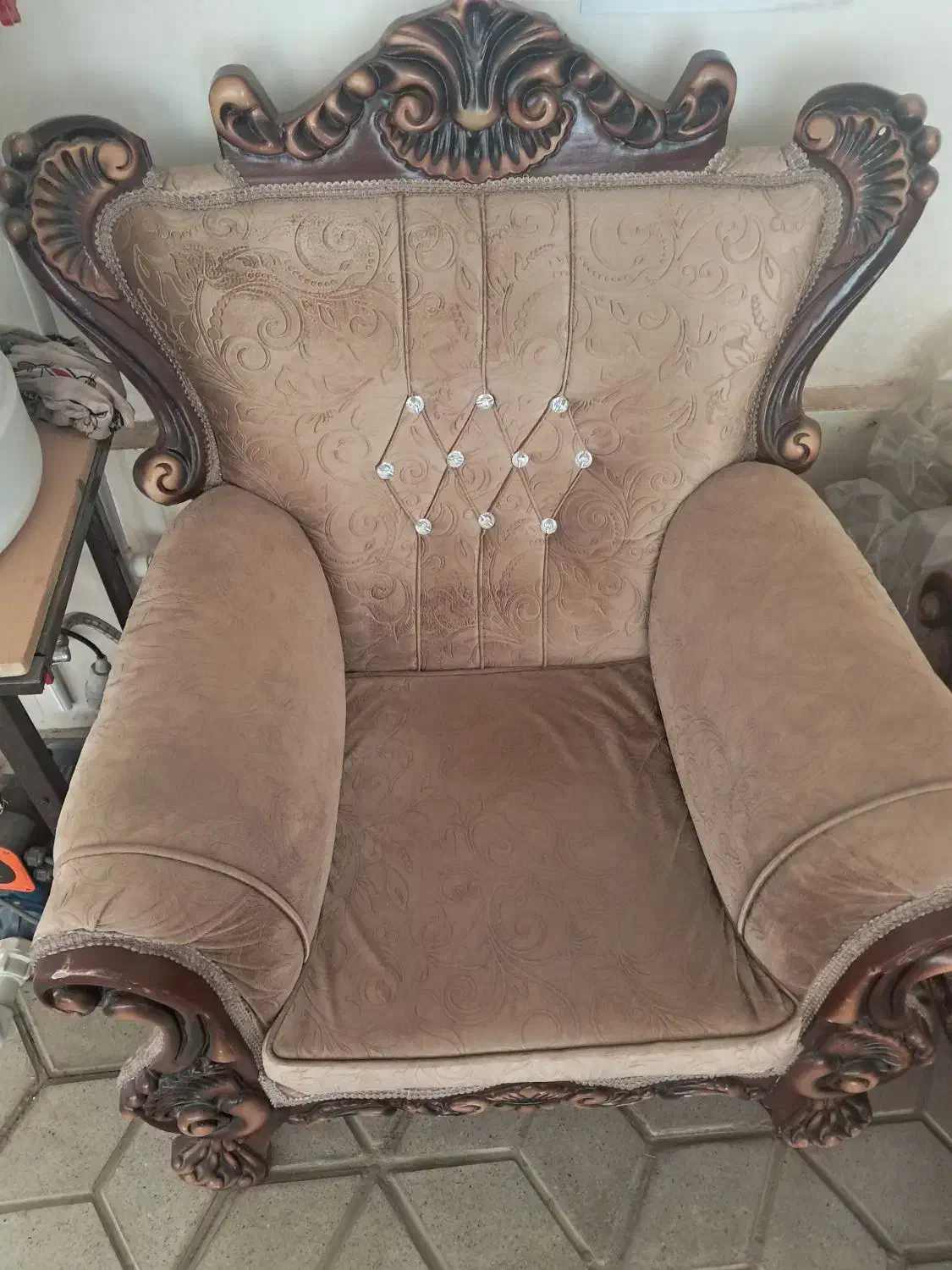 مبل نیمه سلطنتی|مبلمان خانگی و میز عسلی|بیرجند, |دیوار