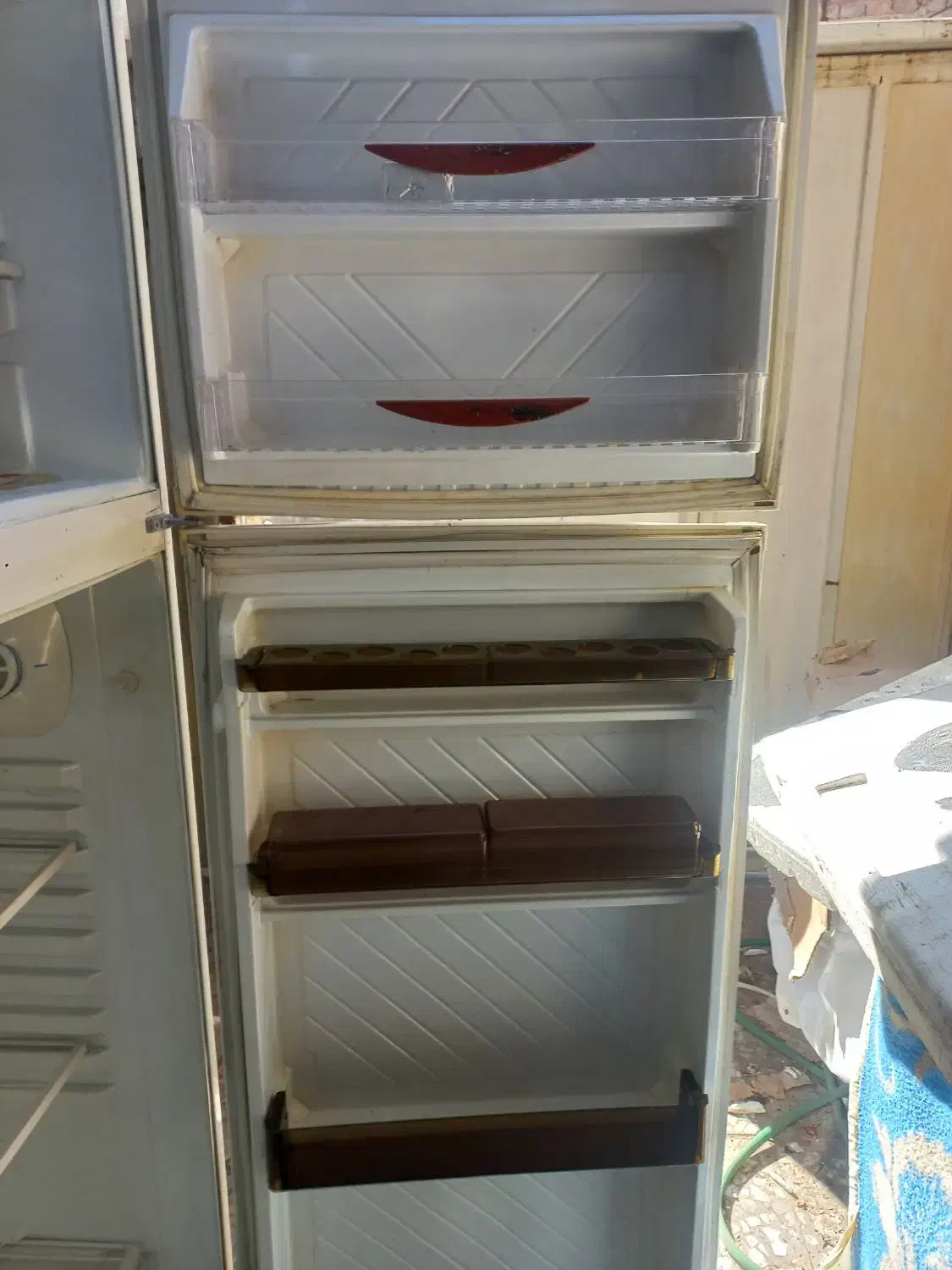 یخچال|یخچال و فریزر|قم, نیروگاه|دیوار