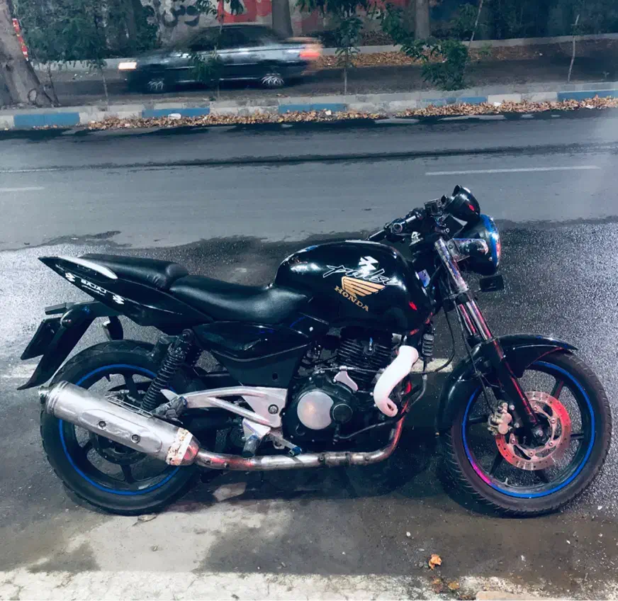 موتور پالس ۲۲۰|موتورسیکلت|فردیس, شهرک ناز|دیوار