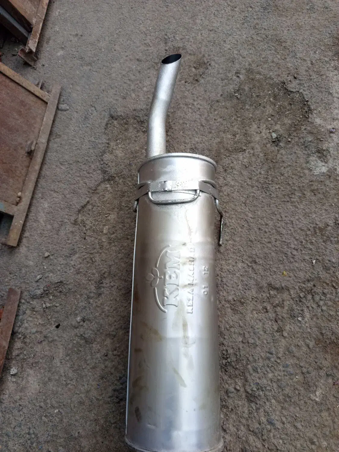 اگزوز انبار پژو و پرشیا|قطعات یدکی و لوازم جانبی|خوی, |دیوار