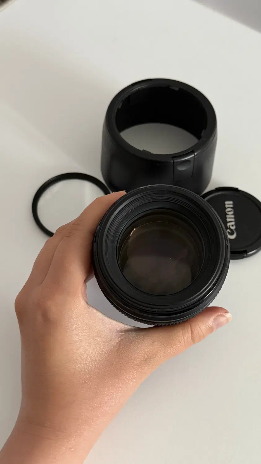 لنز ۸۵ کنون canon +هود+فیلتر|دوربین عکاسی و فیلمبرداری|تهران, اقدسیه|دیوار