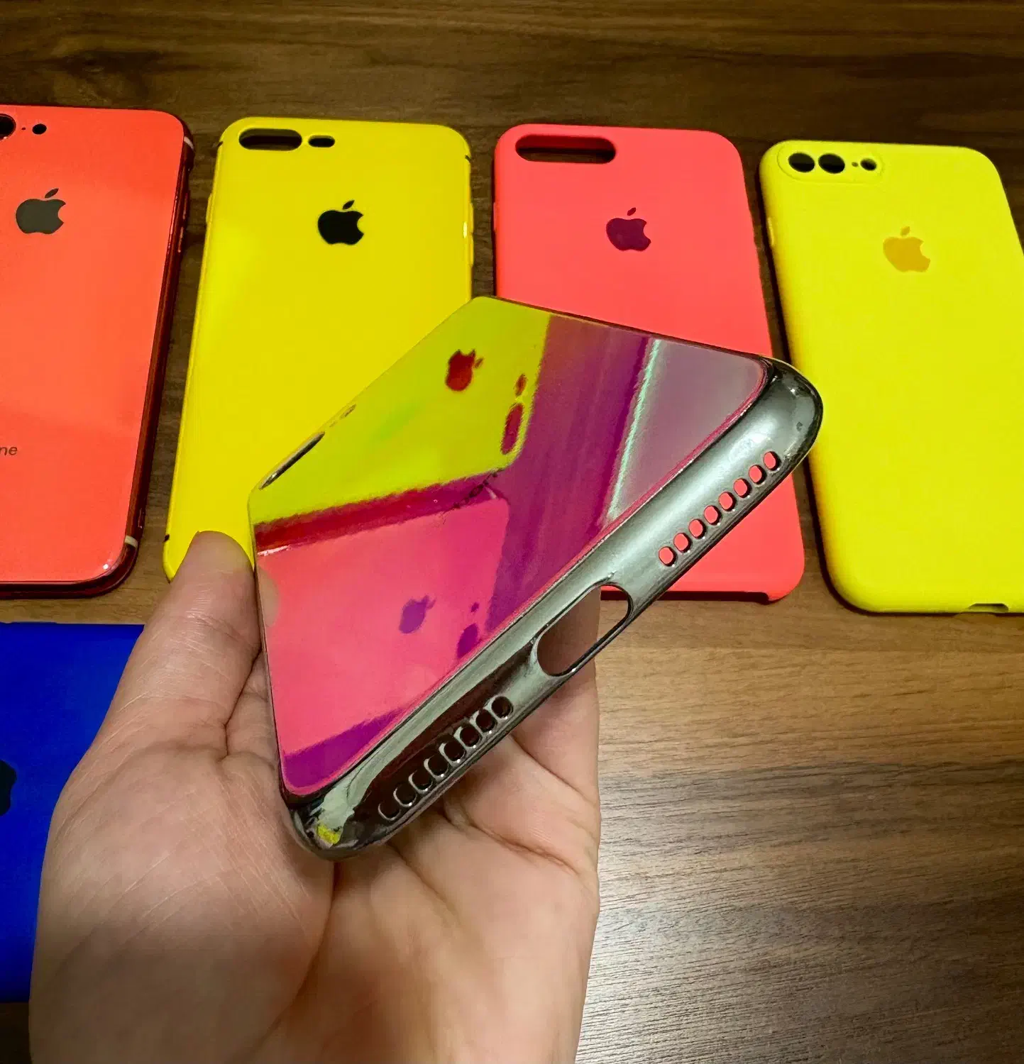 قاب و کاور آیفون ۷ پلاس سیلیکونی و اورجینال|لوازم جانبی موبایل و تبلت|بابل, |دیوار