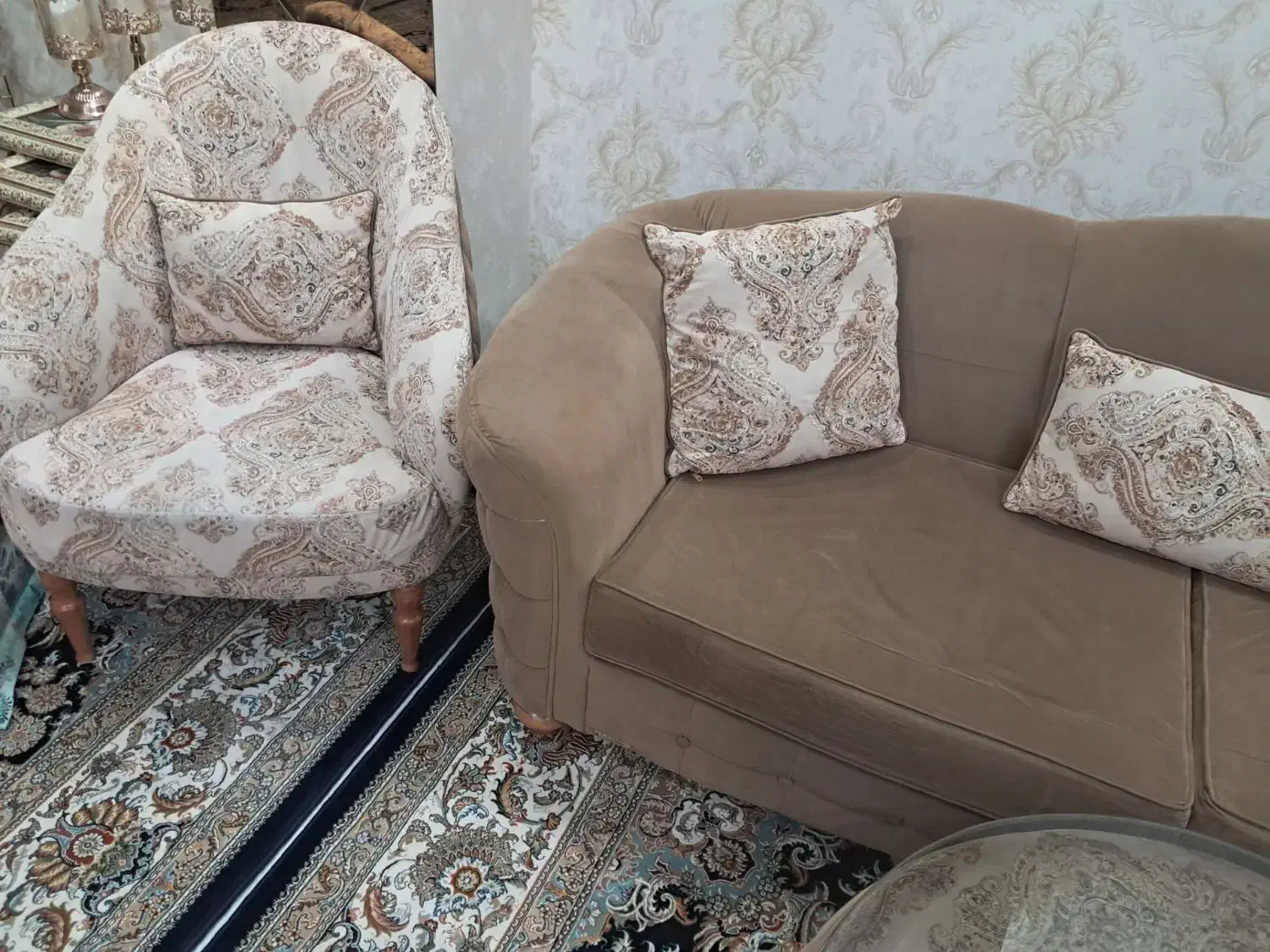 مبل نیم ست دست دوم|مبلمان خانگی و میز عسلی|قرچک, شهرک طلائیه|دیوار