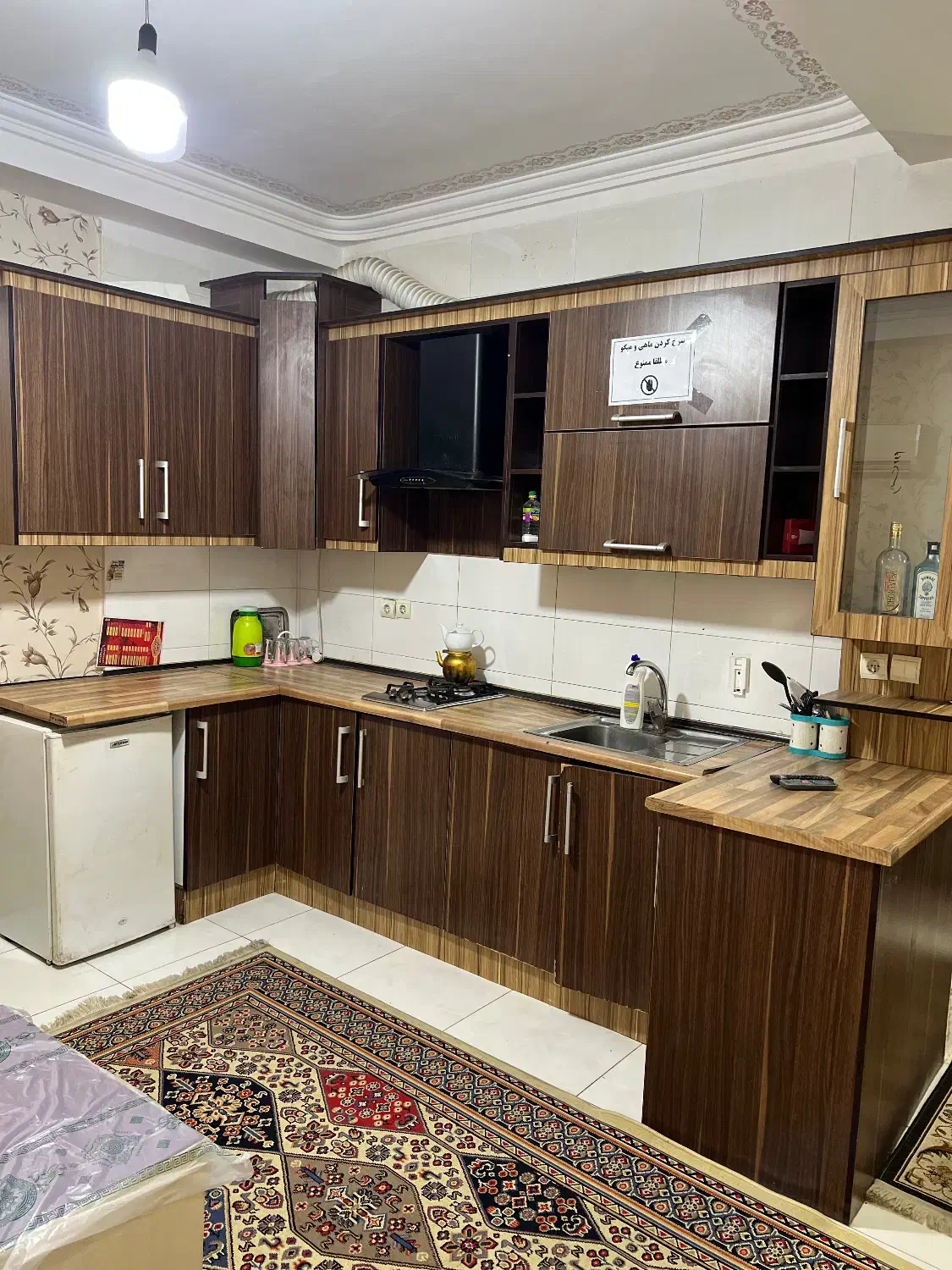 واحدیکخوابه مبله تمیزه و شیک نزدیک مرکز خرید|اجارهٔ کوتاهمدت ویلا و باغ|قشم, |دیوار