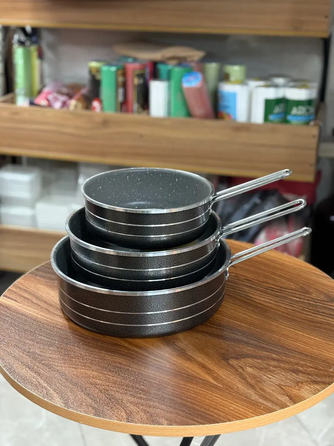 قابلمه و تابه|ظروف پخت‌وپز|گرگان, |دیوار