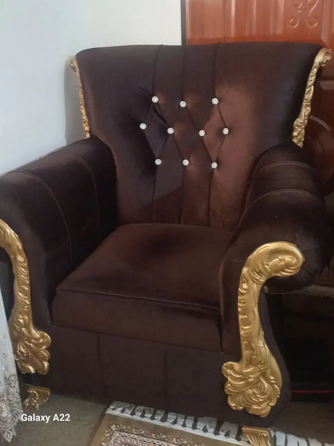 مبل ۷نفره|مبلمان خانگی و میز عسلی|تالش, هشتپر|دیوار