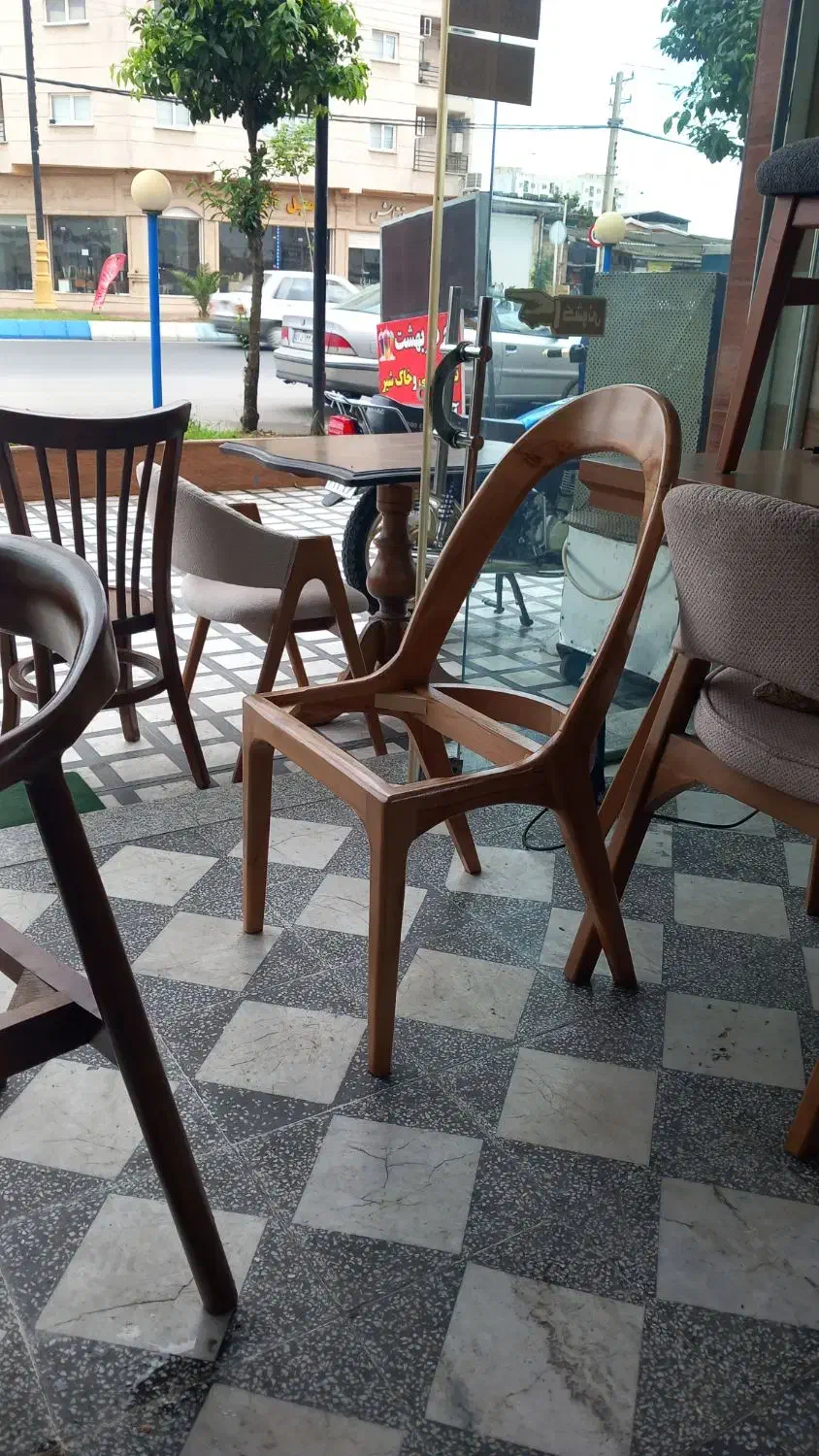 صندلی هر مدلی بخواین دارم|میز و صندلی غذاخوری|بابل, |دیوار