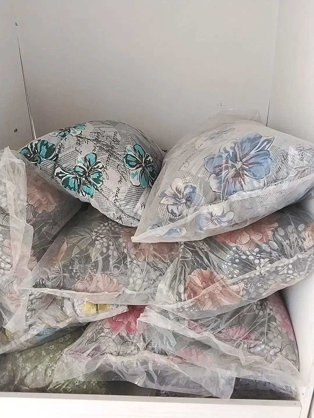 بالش الیاف آستر گلدار ، قیمت عمده ویژه مصرف کننده|رختخواب، بالش، پتو|مشهد, کوشک مهدی|دیوار