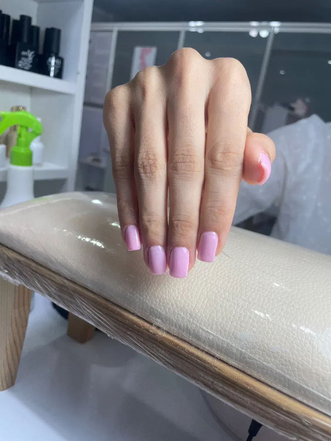 بشتابید بشتابید کاشت و ژلیش در مشتاق اصفهان تخفیف|خدمات آرایشگری و زیبایی|اصفهان, مهرآباد|دیوار