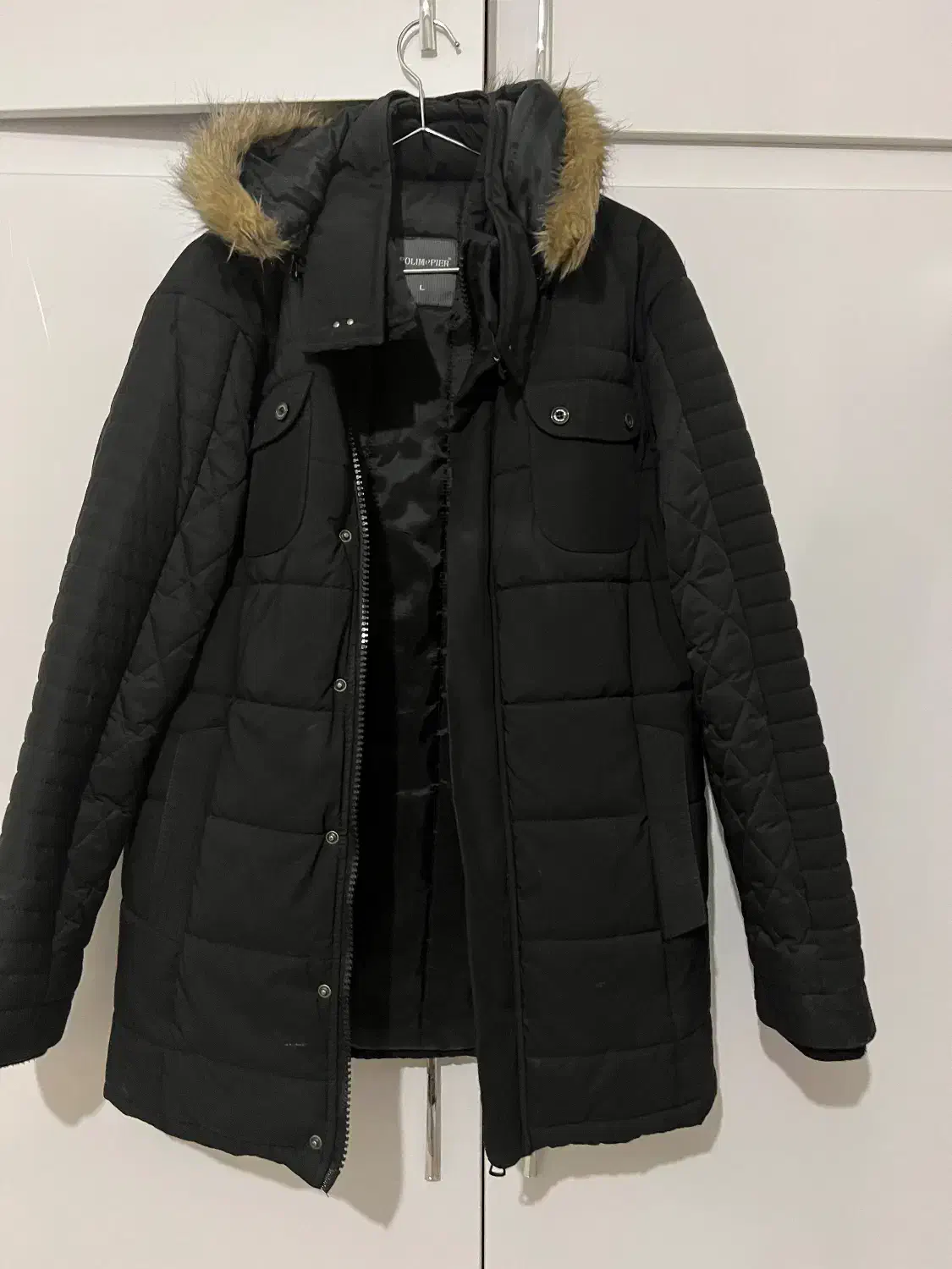 کاپشن|لباس|مشهد, پارک کوهستان|دیوار