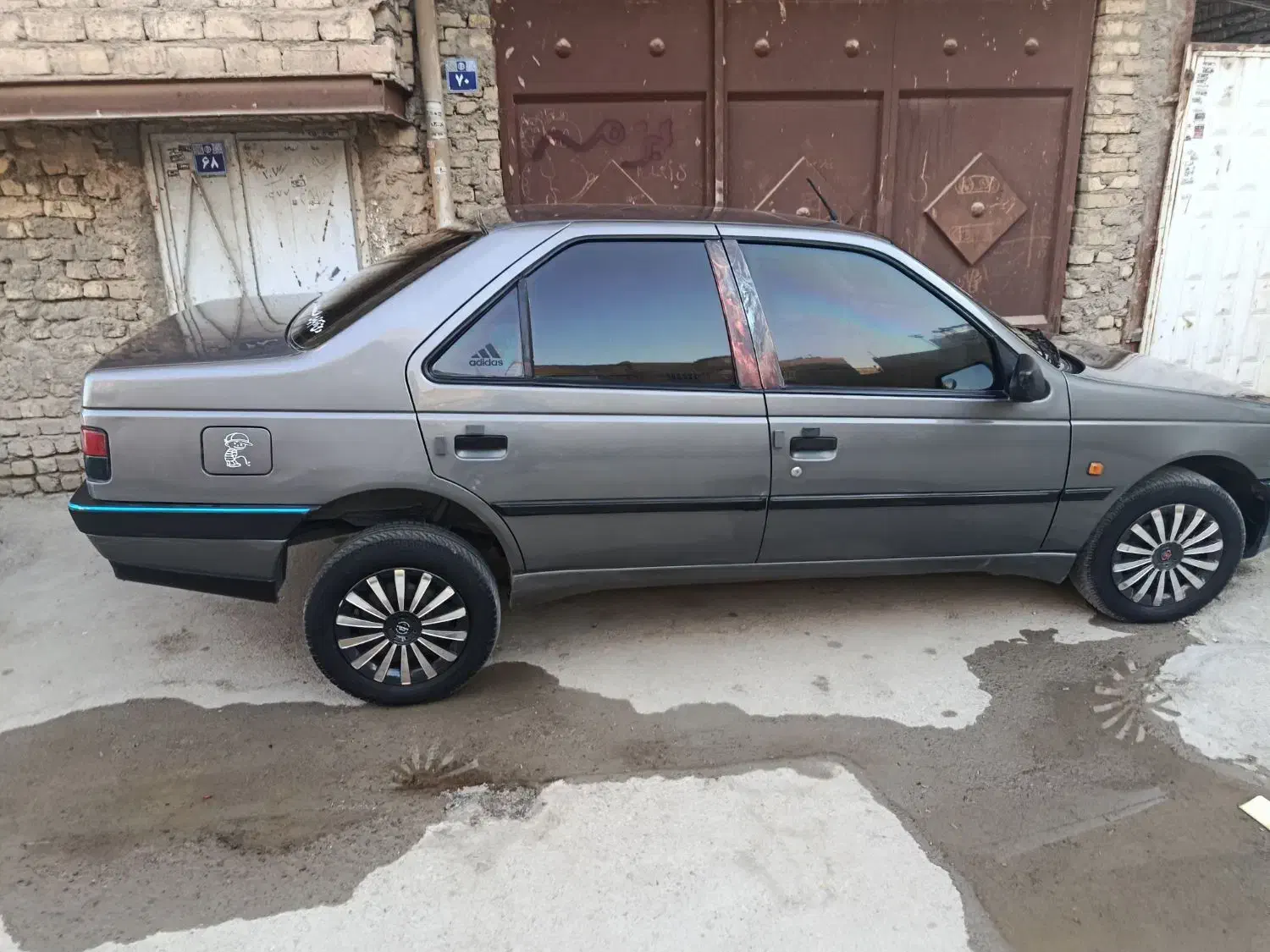 ۴۰۵فروشی مدل ۹۰|خودرو سواری و وانت|اصفهان, ارزنان|دیوار