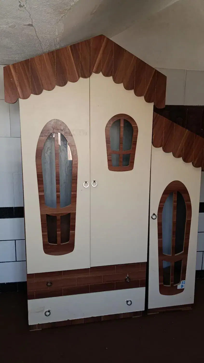 کمد نو جوان طرح کلبه|جاکفشی، کمد، دراور|کازرون, |دیوار