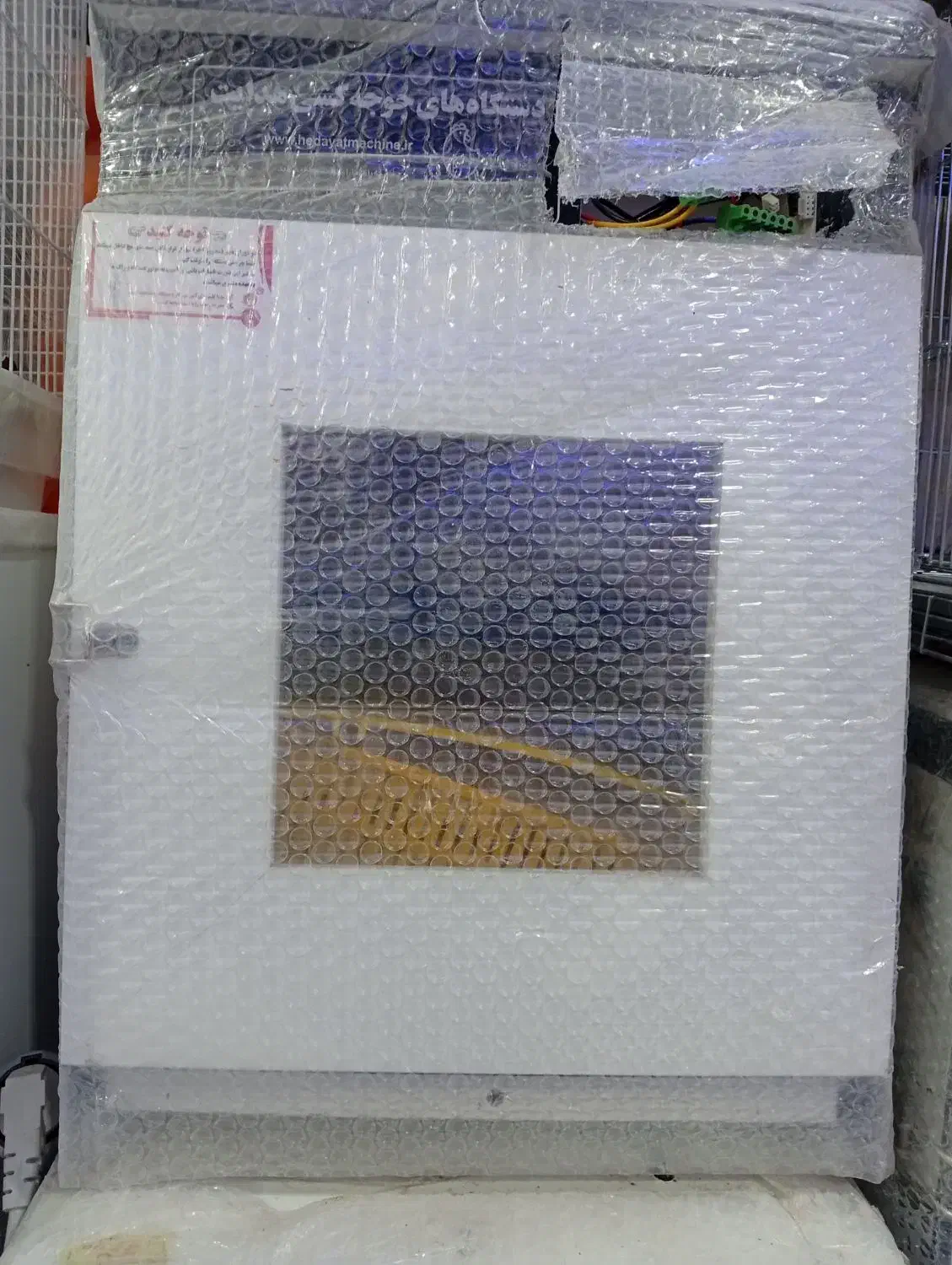 دستگاه جوجه کشی هدایت|لوازم جانبی حیوانات|سیرجان, |دیوار