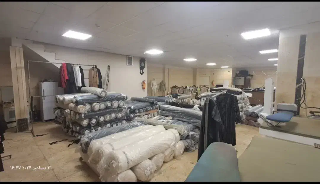 اجاره انبار تجاری مناسب کارگاه|اجارهٔ مغازه و غرفه|ری, هاشمآباد|دیوار